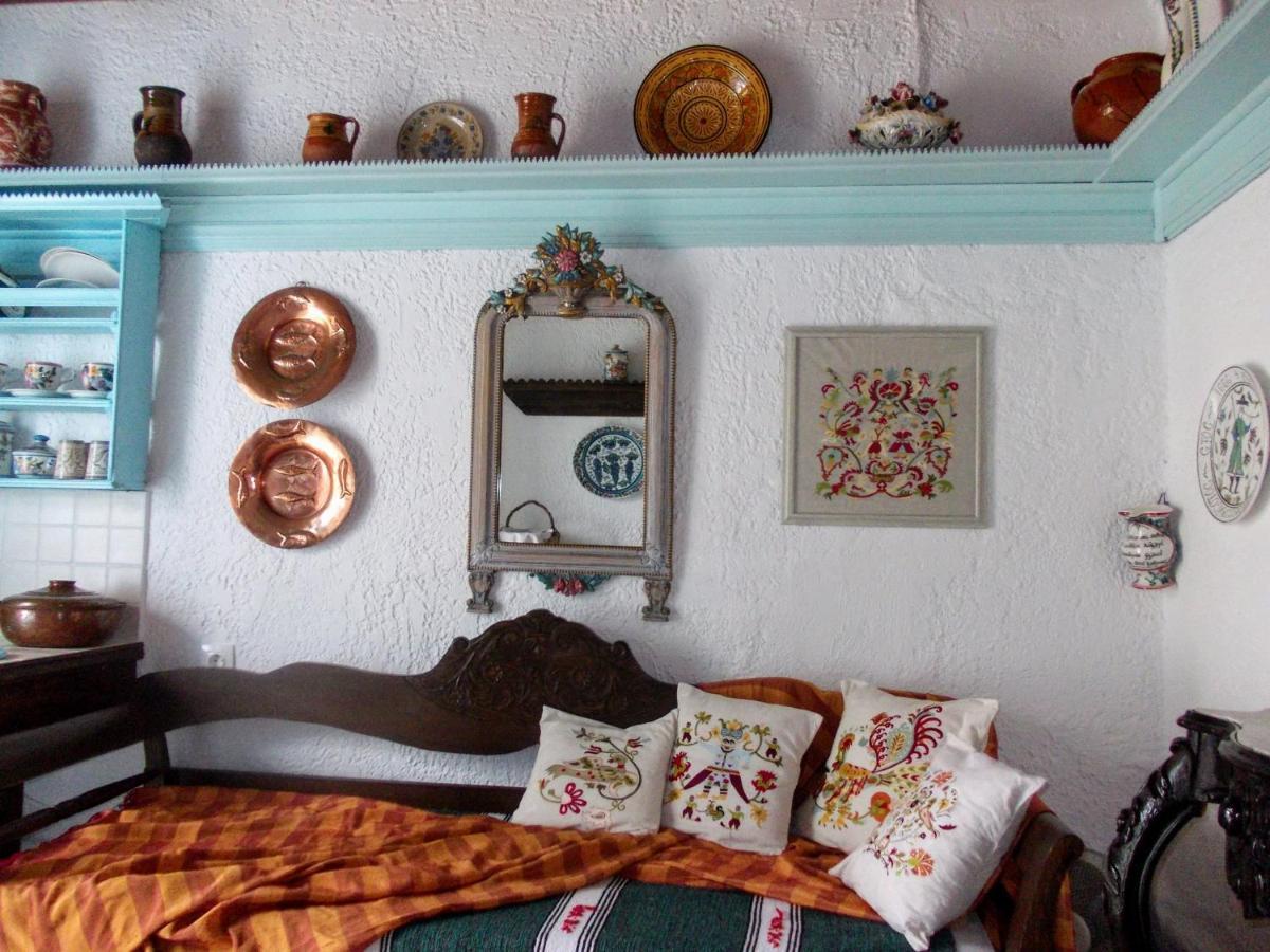 Nyfes Traditional Boutique Frosyni Skyros Ngoại thất bức ảnh