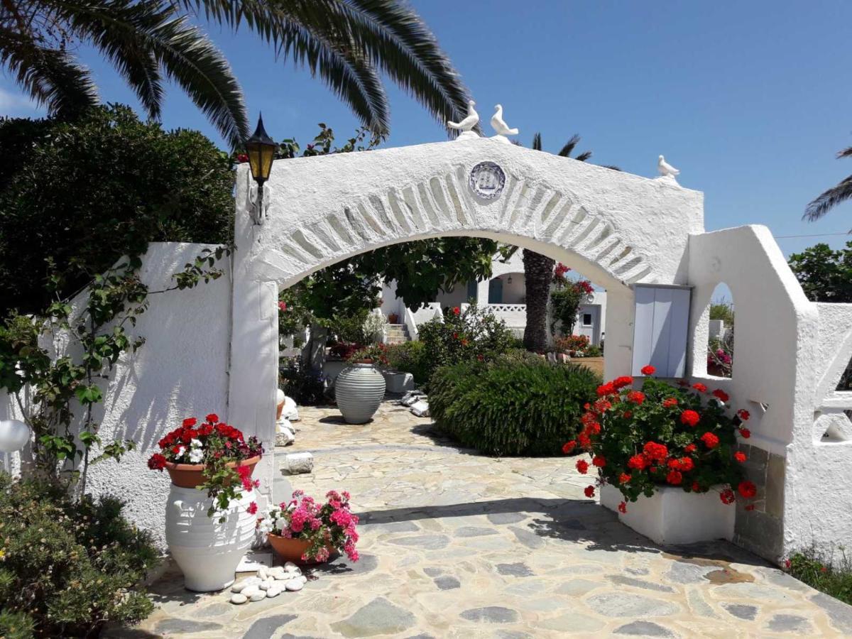 Nyfes Traditional Boutique Frosyni Skyros Ngoại thất bức ảnh