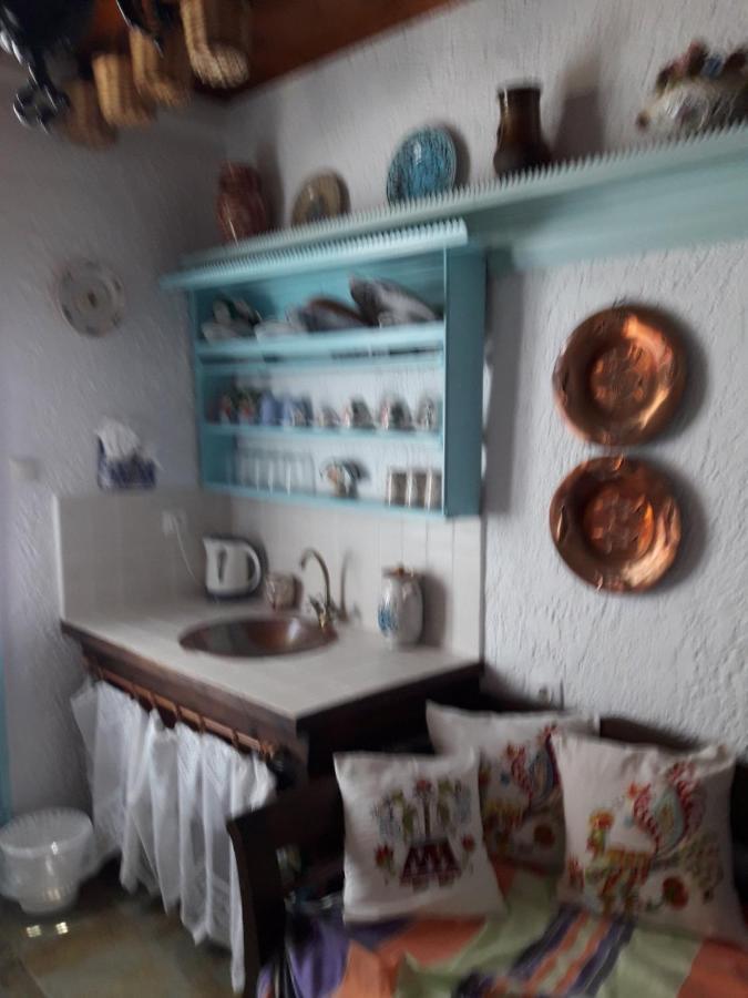 Nyfes Traditional Boutique Frosyni Skyros Ngoại thất bức ảnh